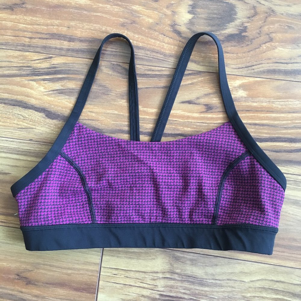 NWOT Lululemon Flow Y Sports Bra